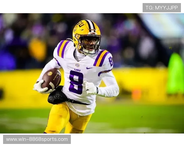 足球球星与NFL巨星的对比分析 谁才是真正的体育之王